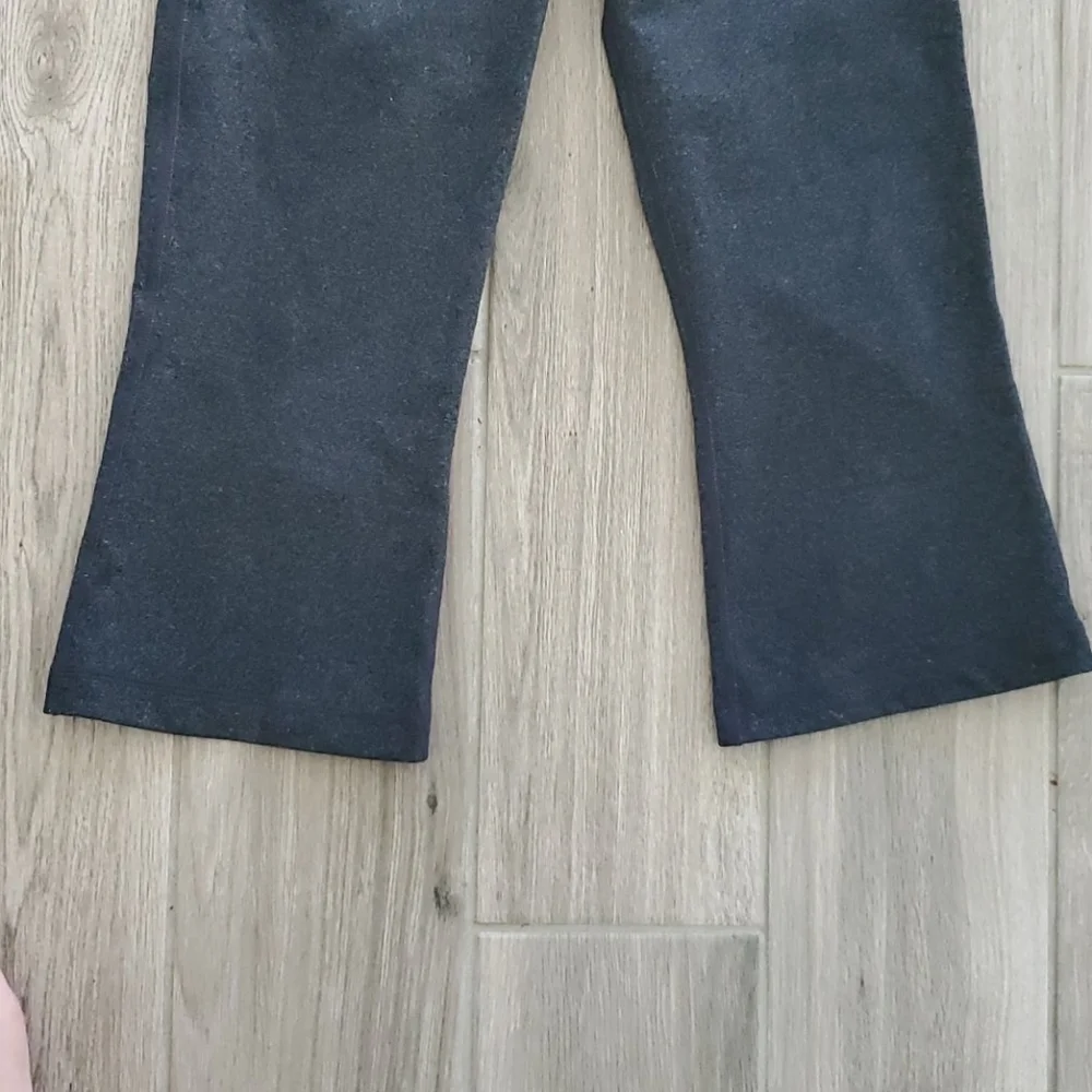 Lululemon Gather and Crop leggings Split Calf Sz 4